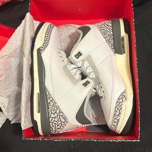 Jordan 3s Hide N’ Sneak